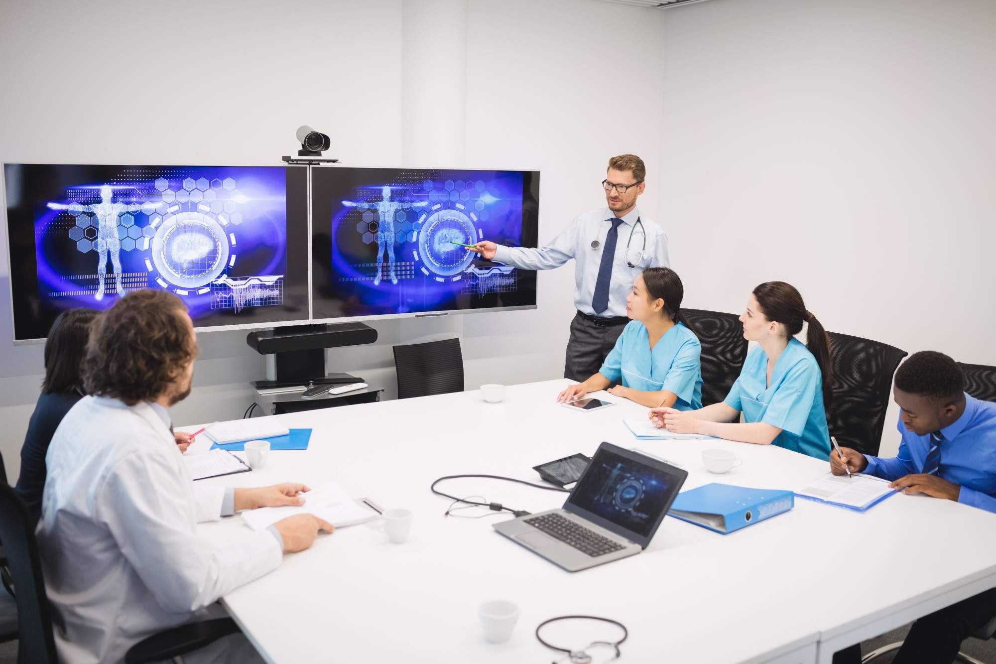 AV in Medical Education & Teleconsultation